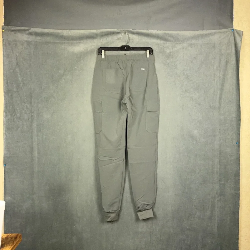 Figs Tansen Classic Cargo Jogger Scrub Pants Mens Size XS Grey NWT